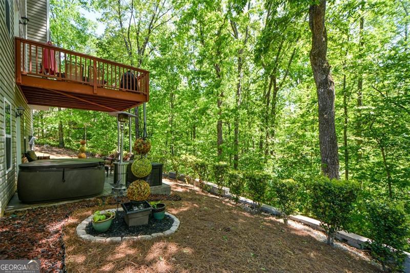7052 Camp Falls Court W