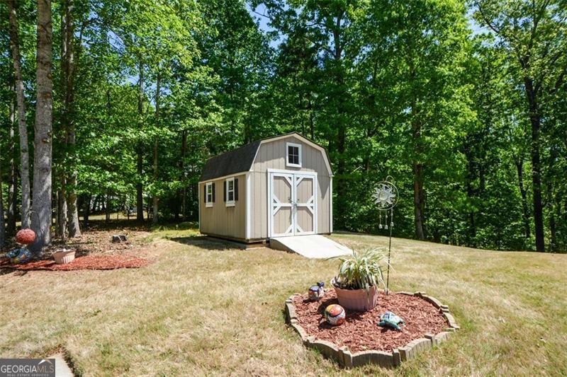 7052 Camp Falls Court W