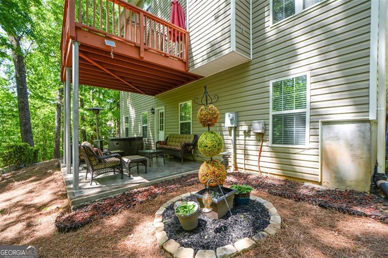 7052 Camp Falls Court W