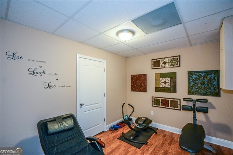 7052 Camp Falls Court W