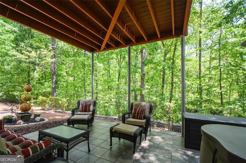 7052 Camp Falls Court W