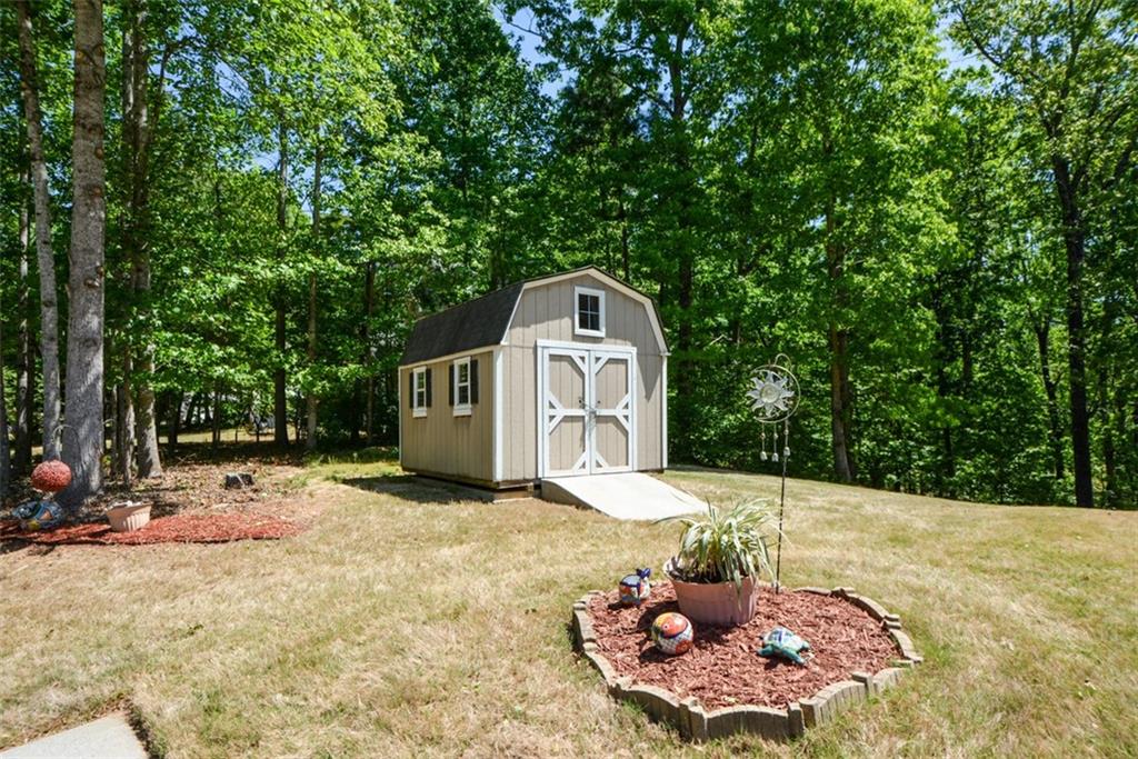 7052 Camp Falls Court W