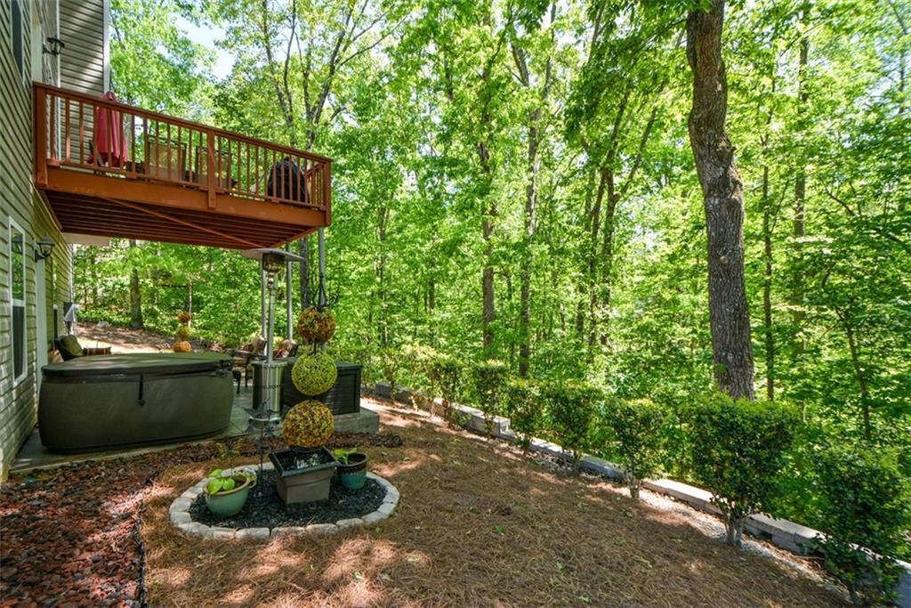 7052 Camp Falls Court W