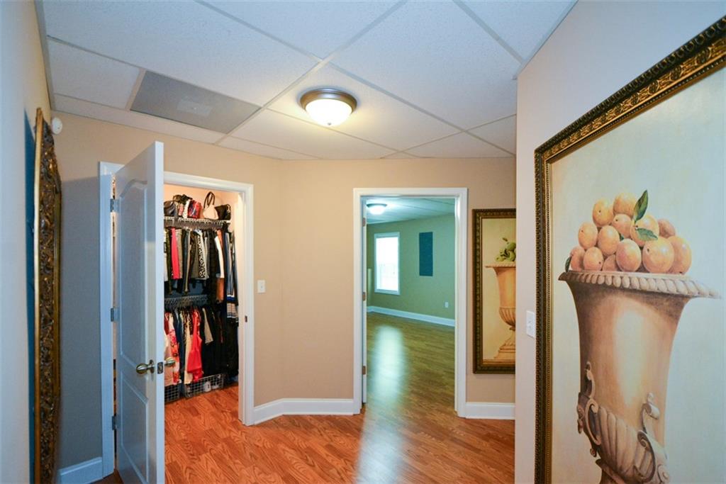 7052 Camp Falls Court W