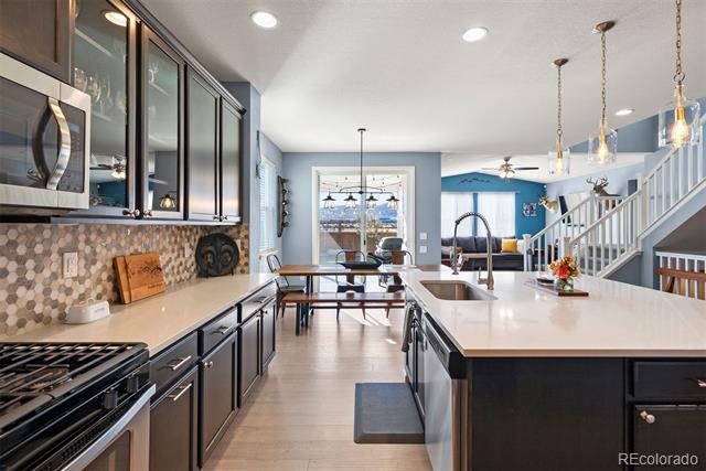 9255 Dunraven Loop