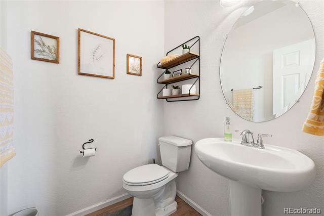 9255 Dunraven Loop