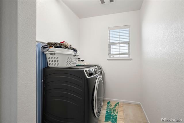 9255 Dunraven Loop