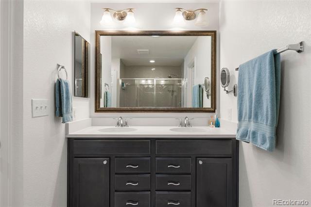 9255 Dunraven Loop