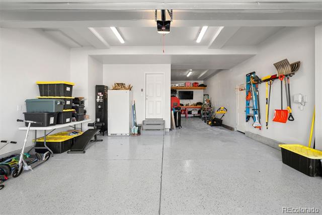 9255 Dunraven Loop