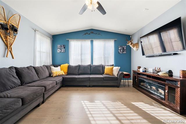 9255 Dunraven Loop
