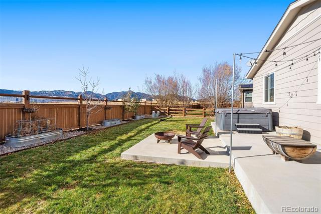9255 Dunraven Loop