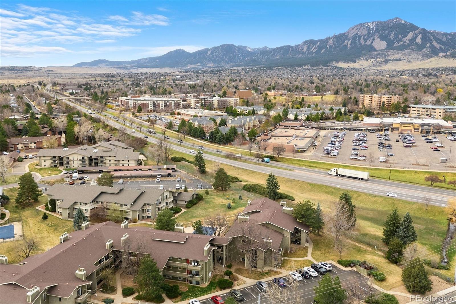 695 Manhattan Drive Unit: 5
