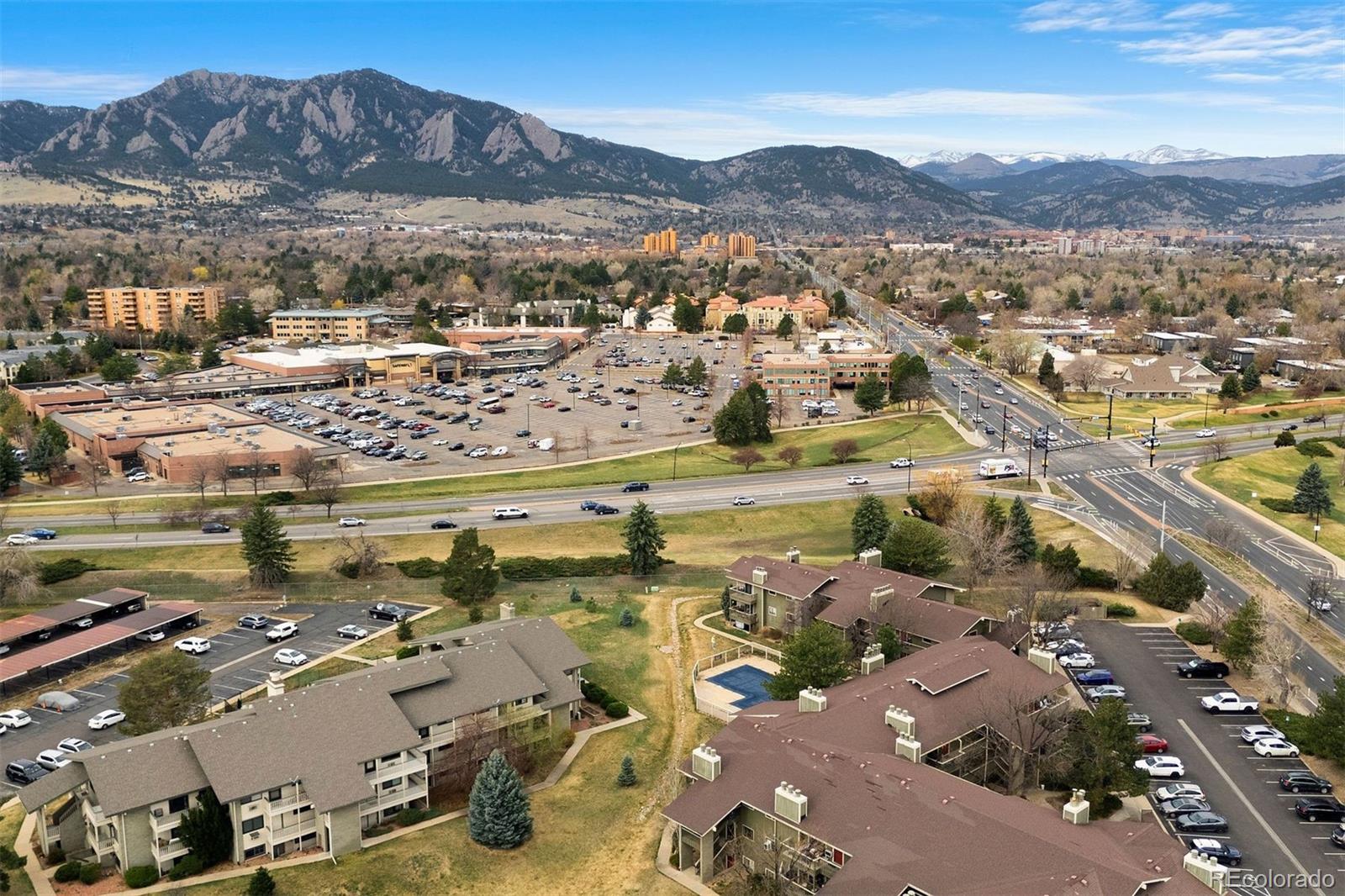 695 Manhattan Drive Unit: 5