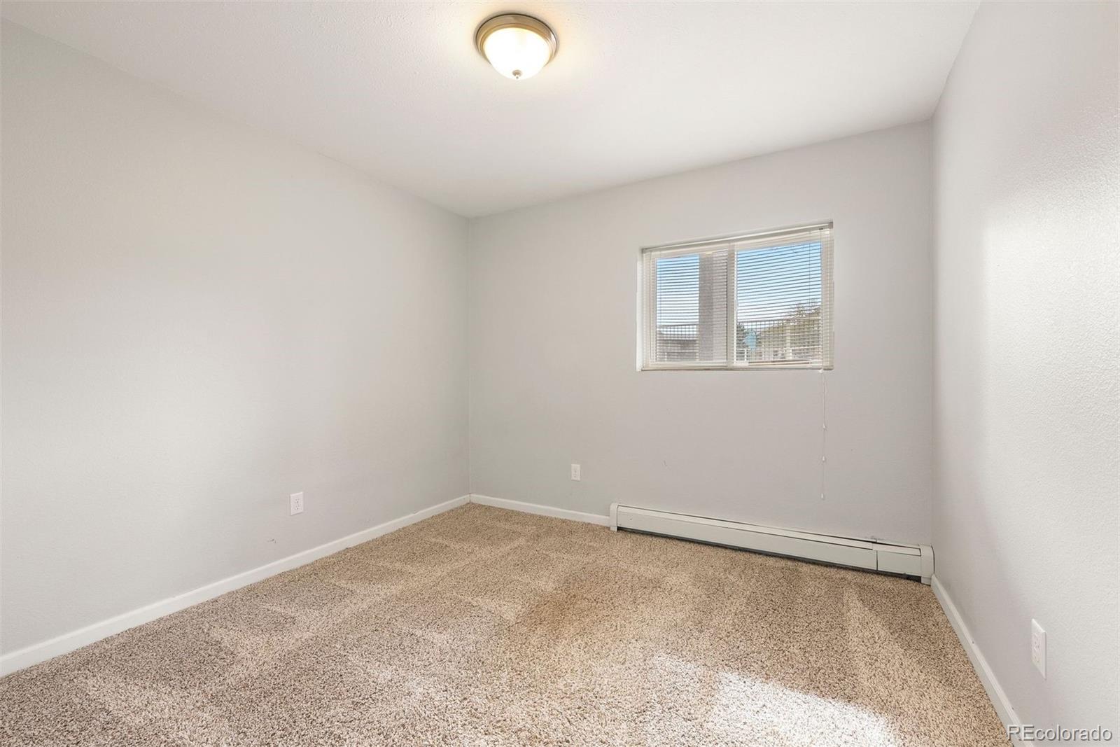 695 Manhattan Drive Unit: 5
