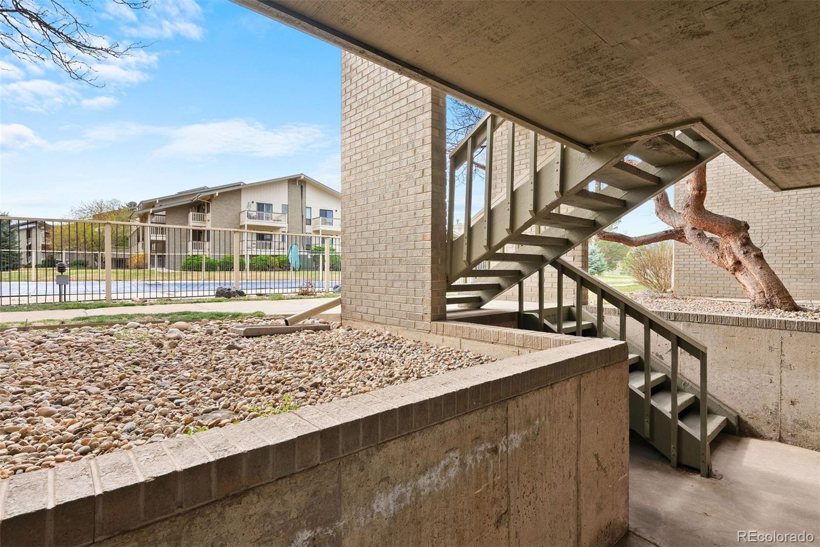 695 Manhattan Drive Unit: 5