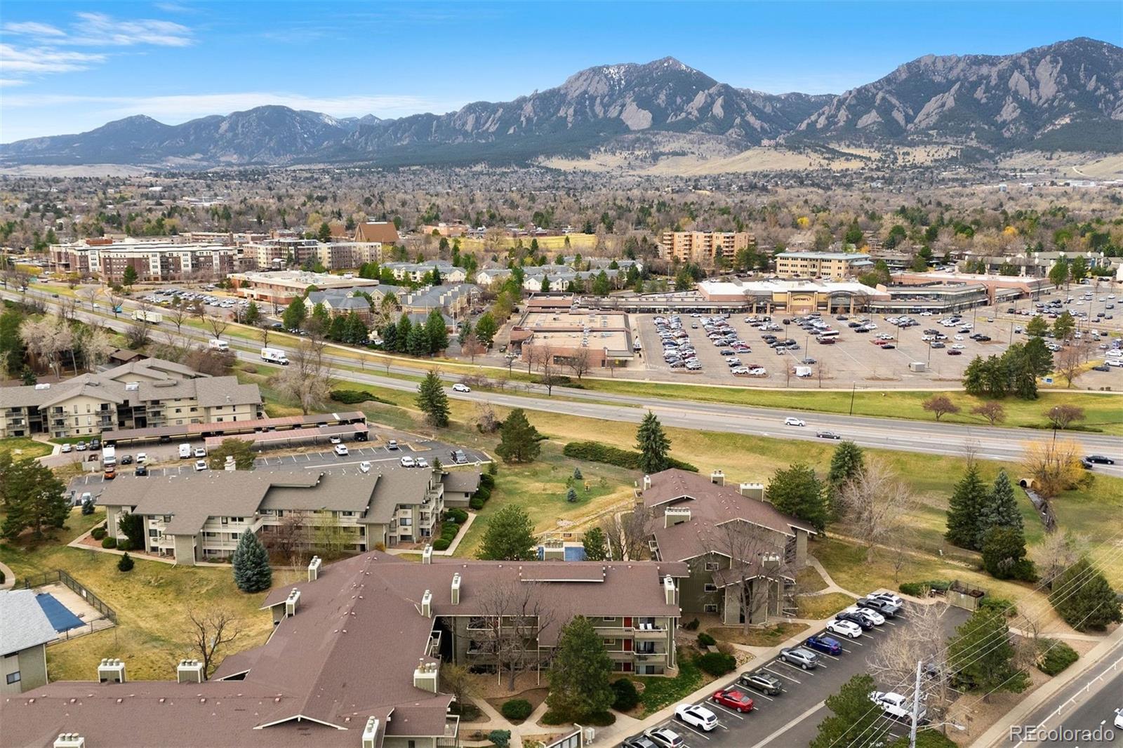 695 Manhattan Drive Unit: 5