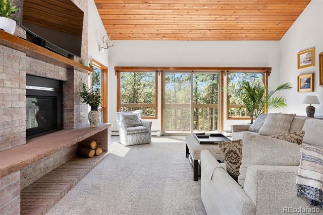 2386 Daisy Lane