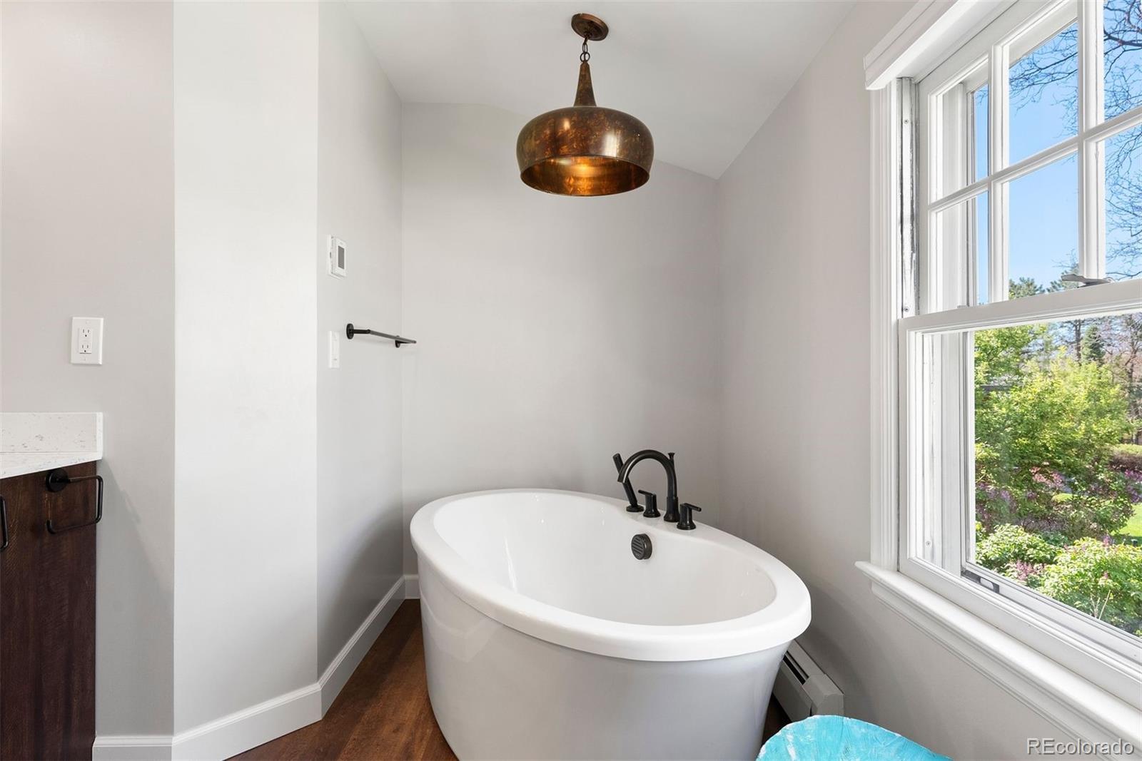 6990 W 9th Place