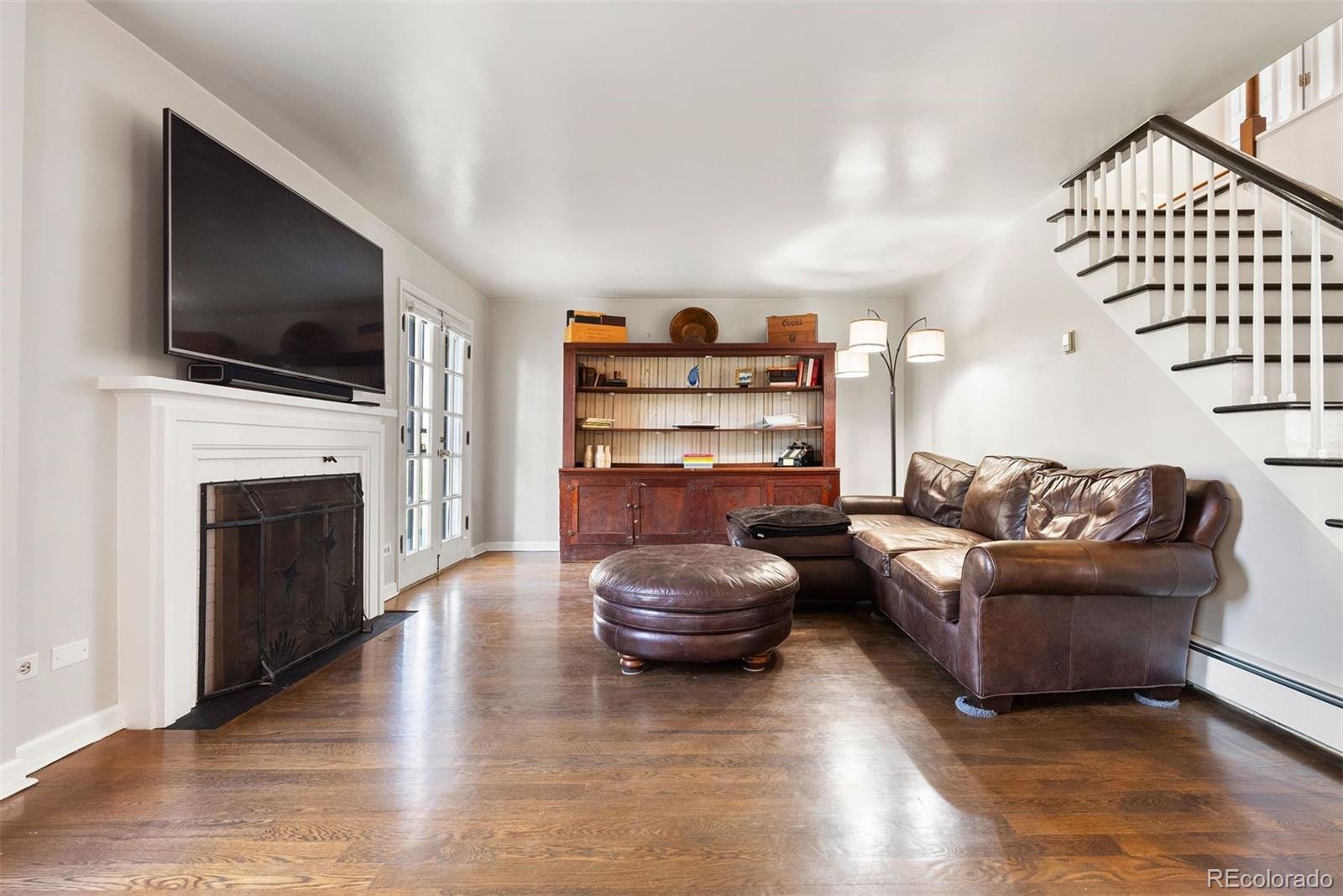 6990 W 9th Place