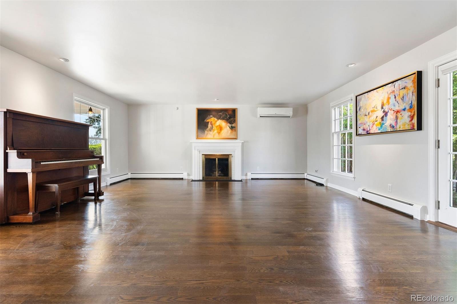 6990 W 9th Place