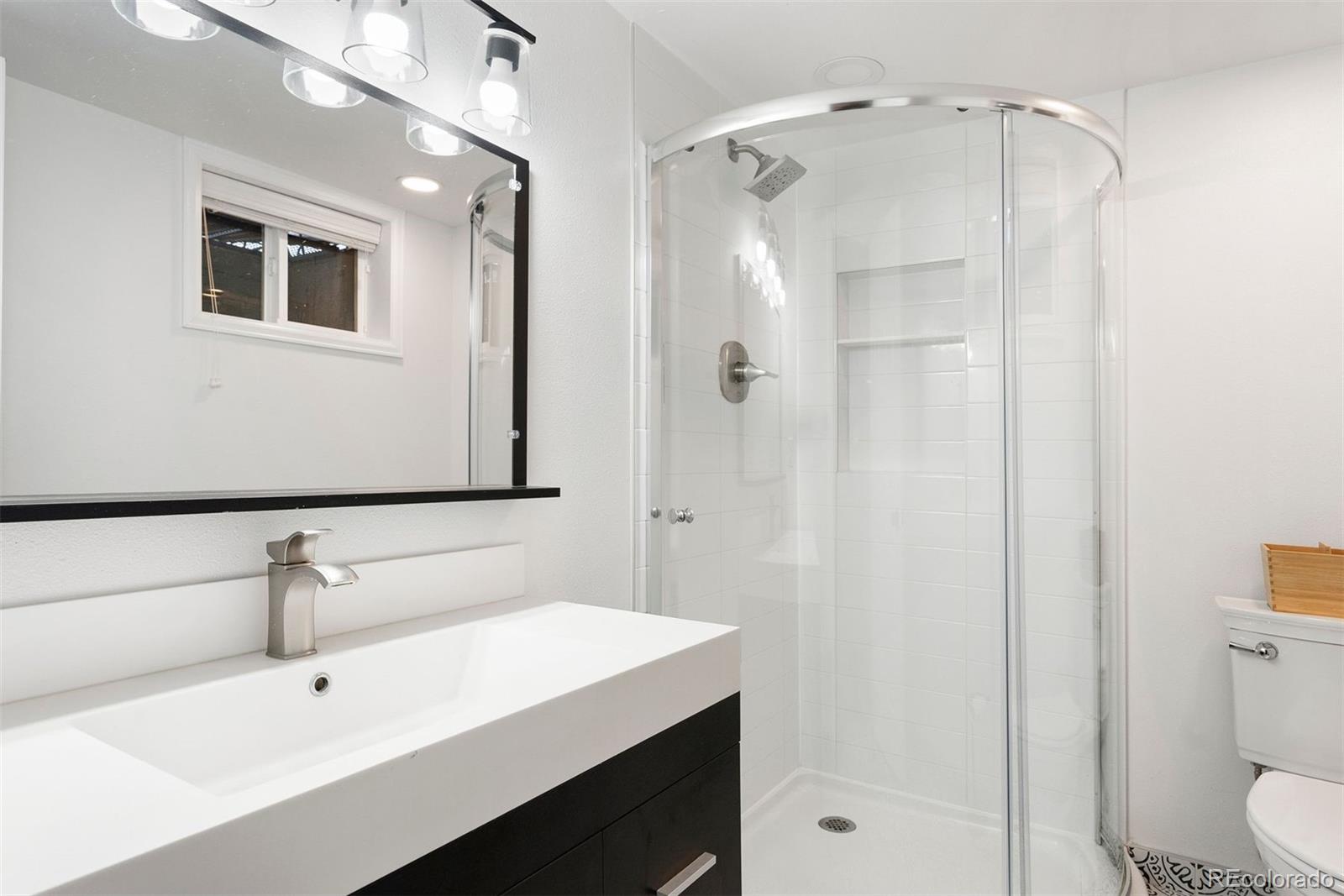 6990 W 9th Place