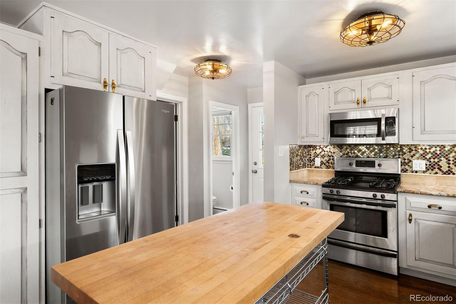 6990 W 9th Place