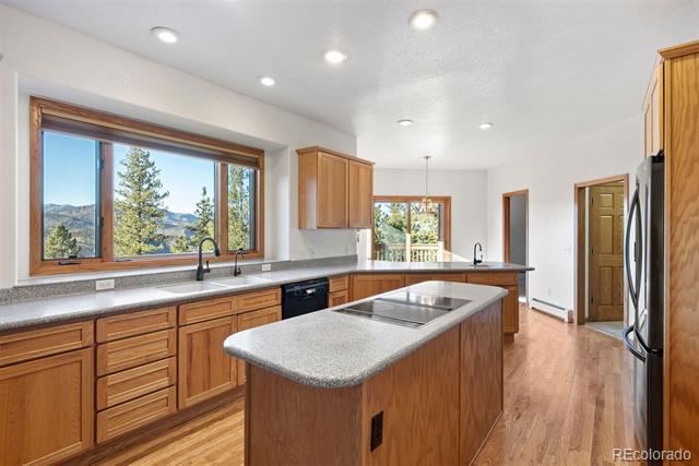29011 Upper Moss Rock Road