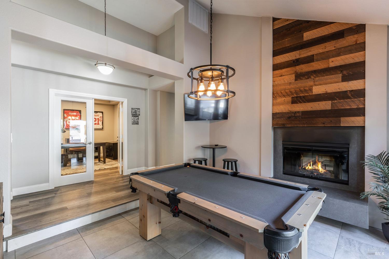 182 Silverado Springs Dr