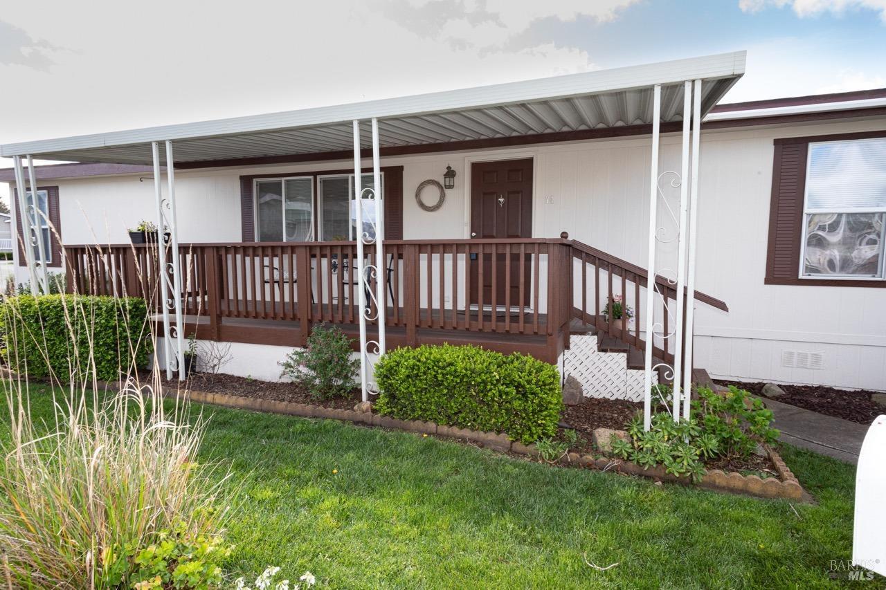 74 Candlewood Drive