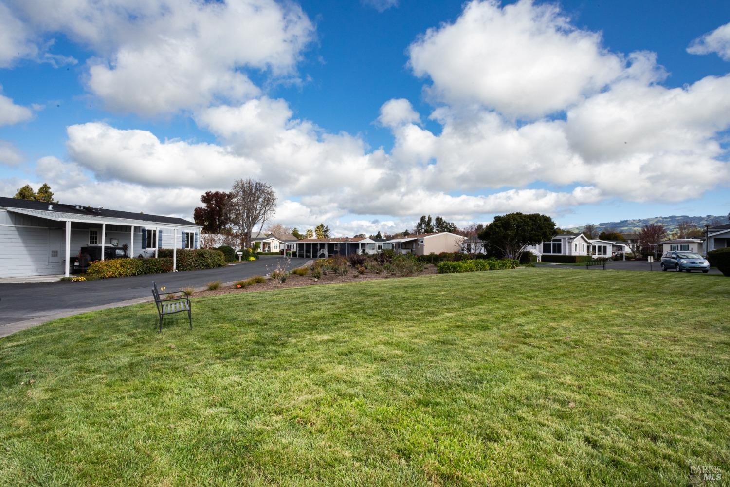 74 Candlewood Drive
