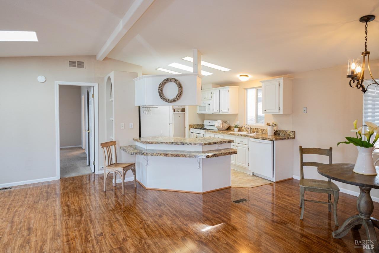 74 Candlewood Drive