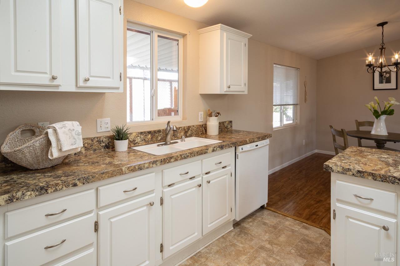 74 Candlewood Drive