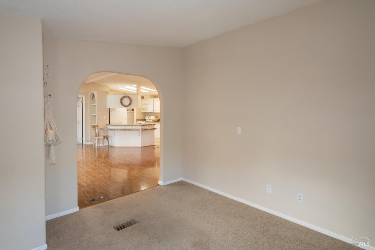 74 Candlewood Drive