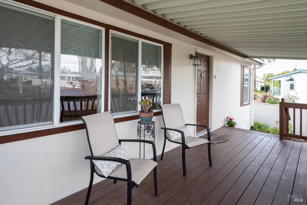 74 Candlewood Drive