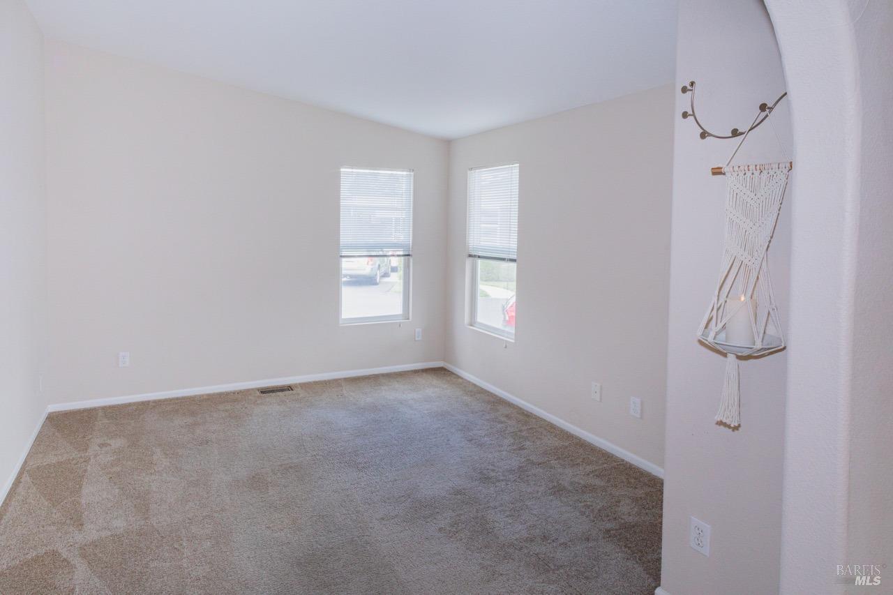 74 Candlewood Drive