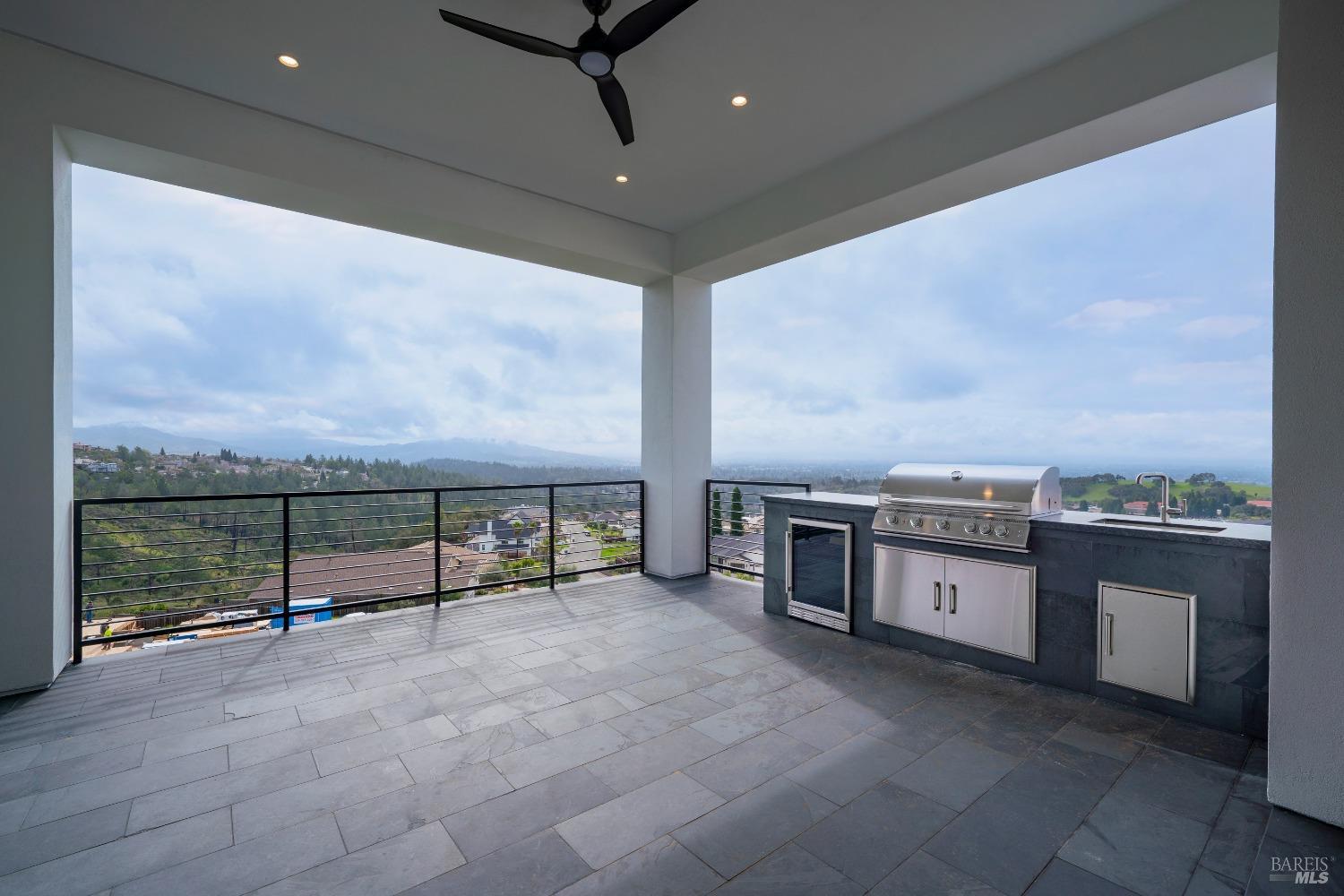 3814 Horizon View Way