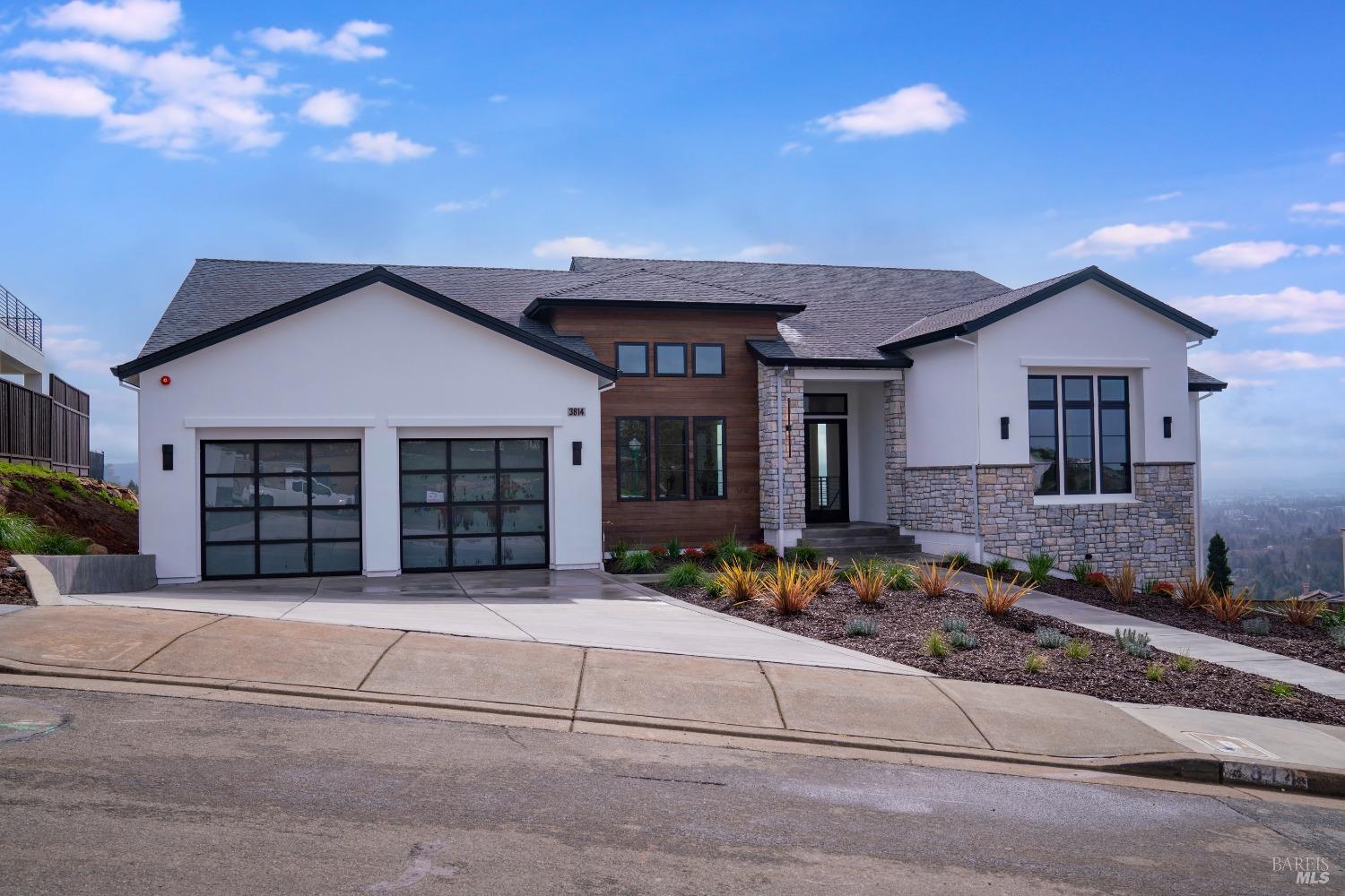 3814 Horizon View Way