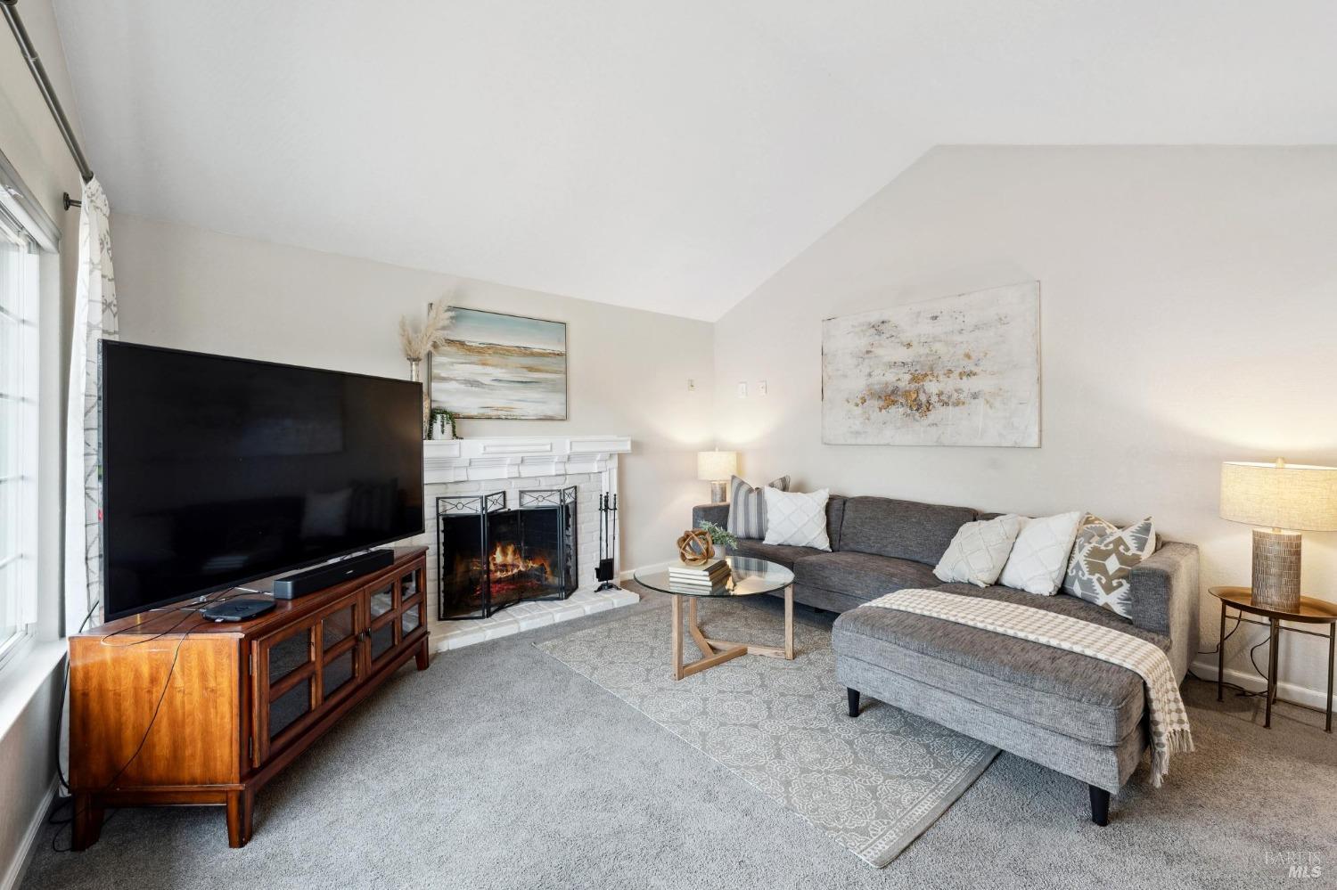 1189 San Rafael Drive