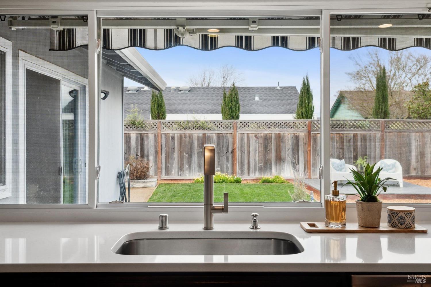 1189 San Rafael Drive
