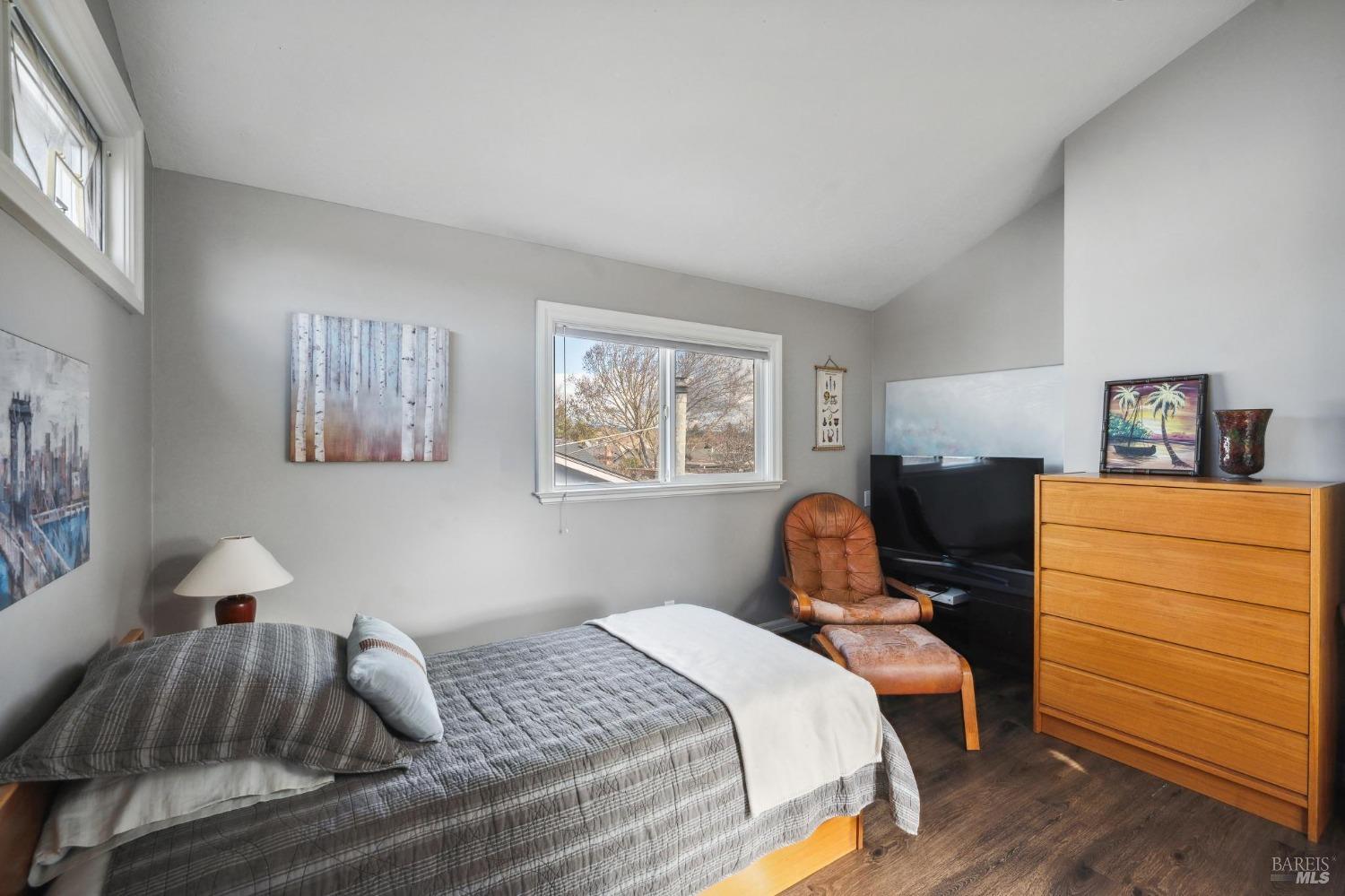 1270 Saint Andrew Court