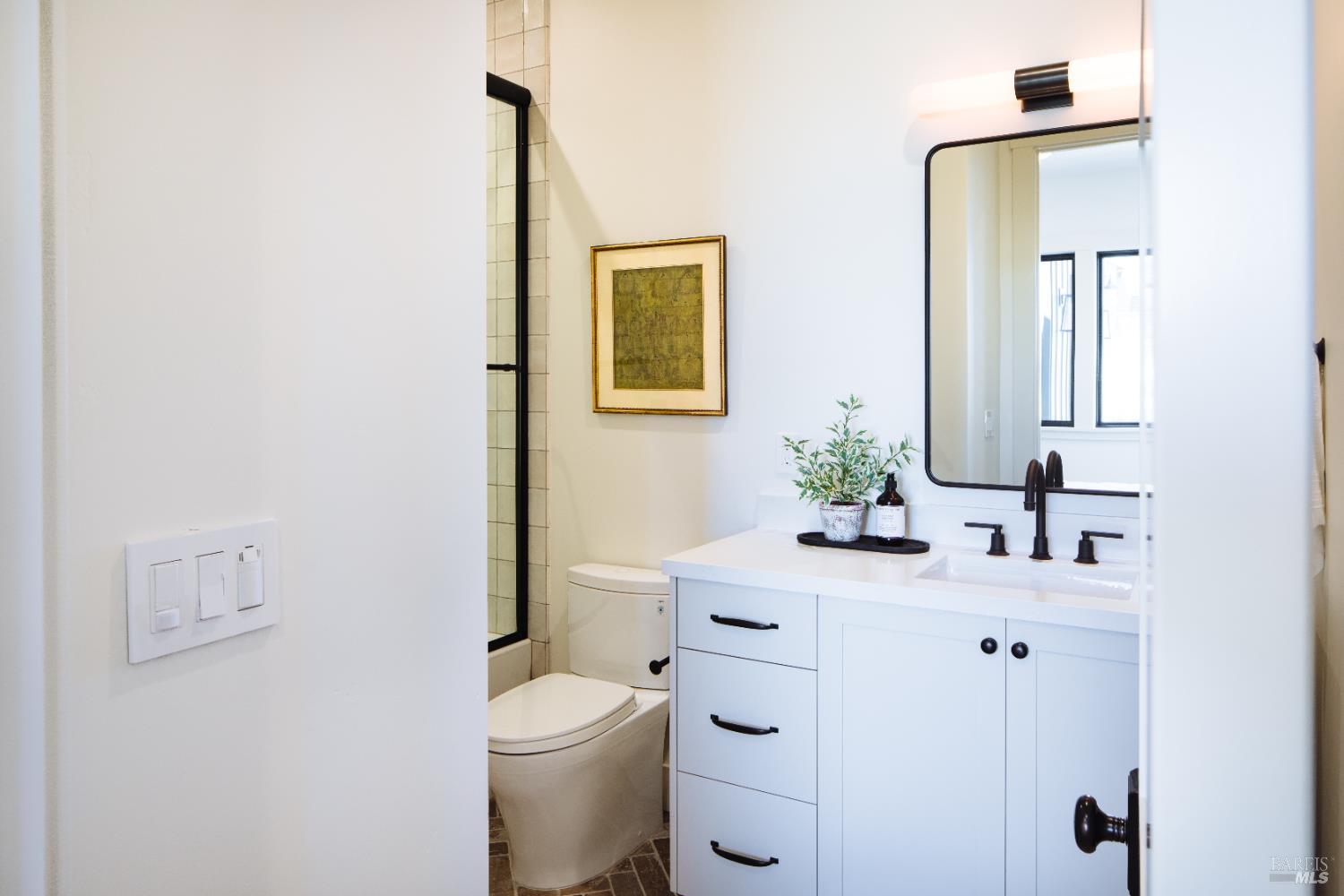 2041 Live Oak Farm Ln