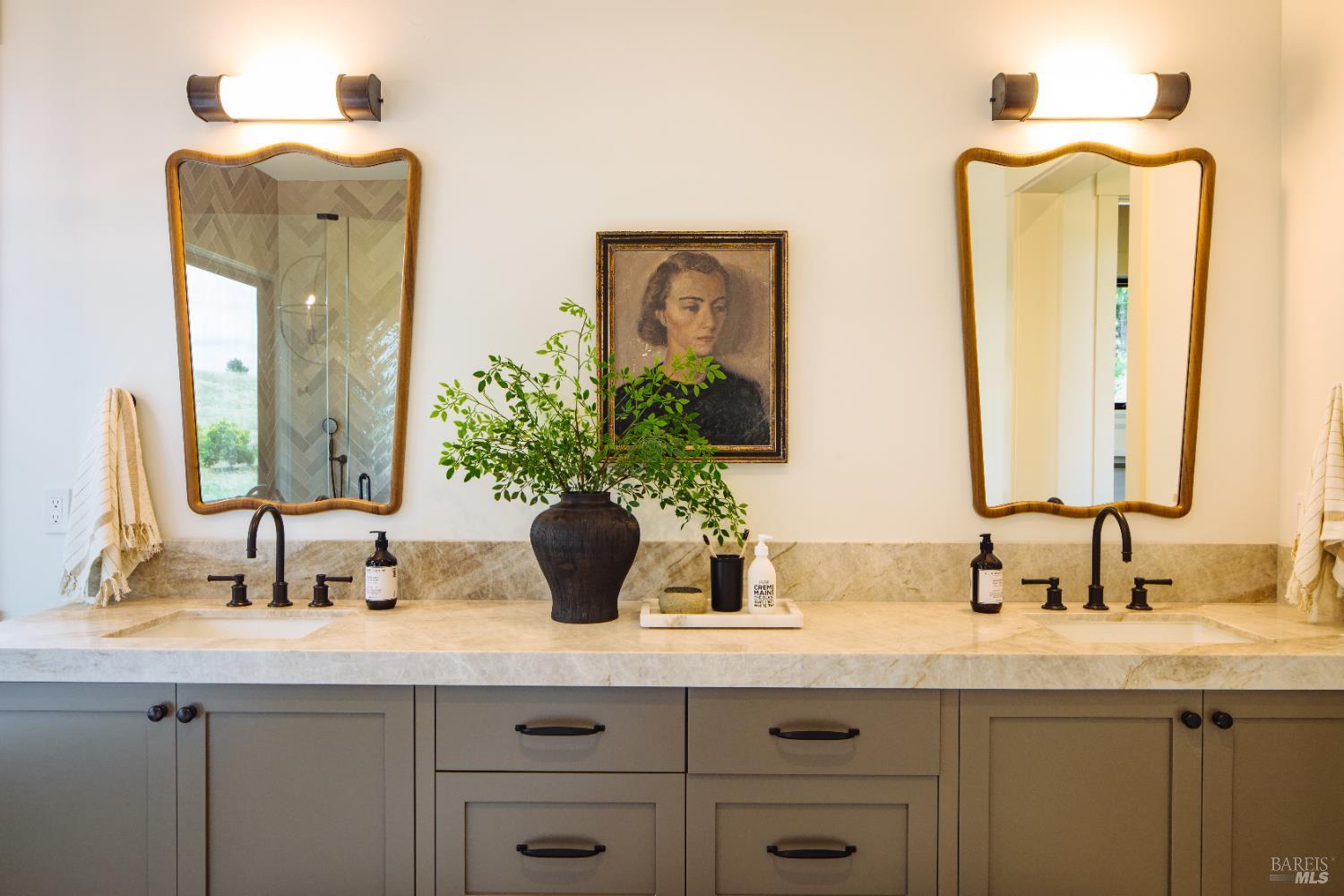 2041 Live Oak Farm Ln