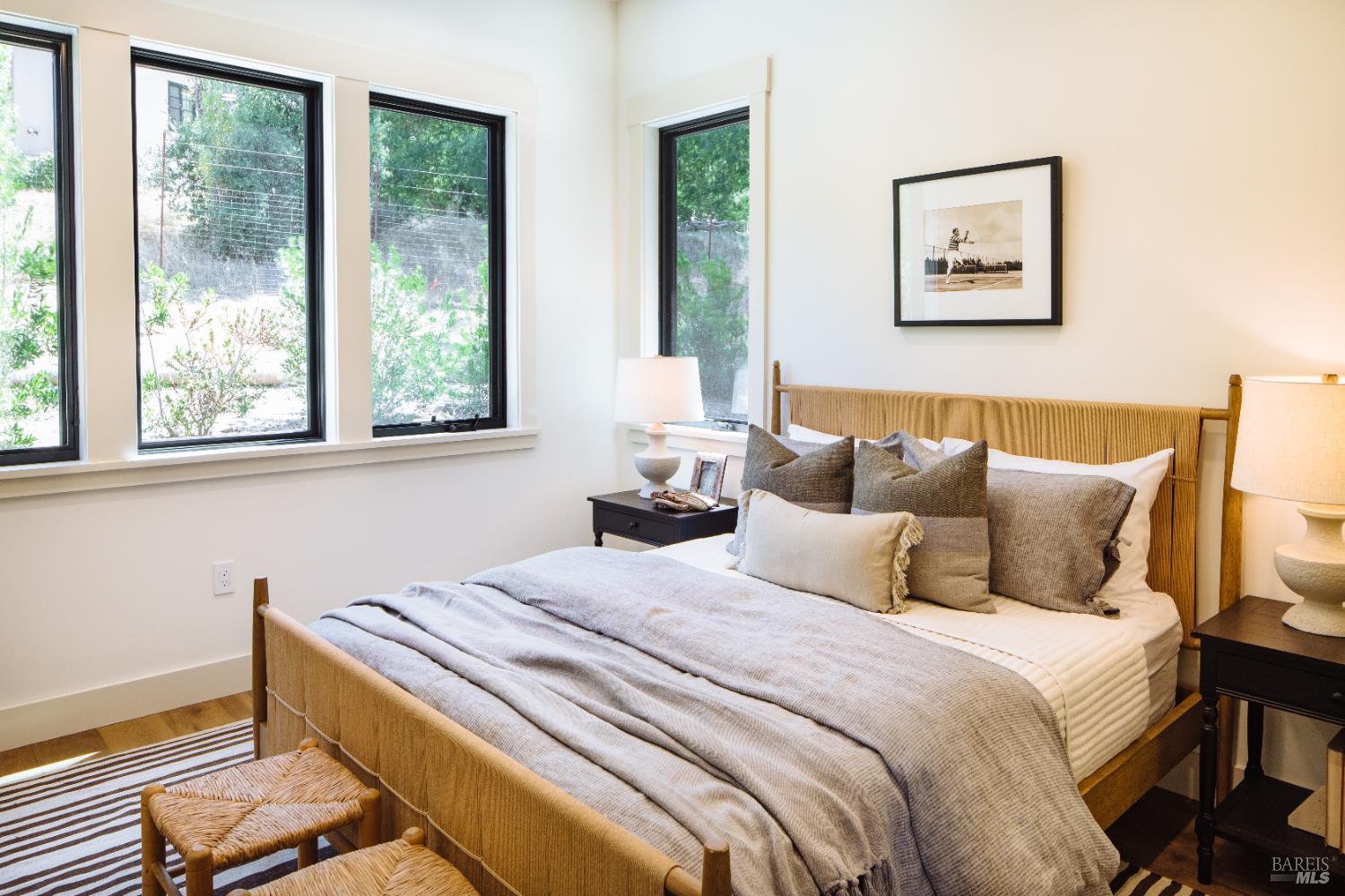 2041 Live Oak Farm Ln