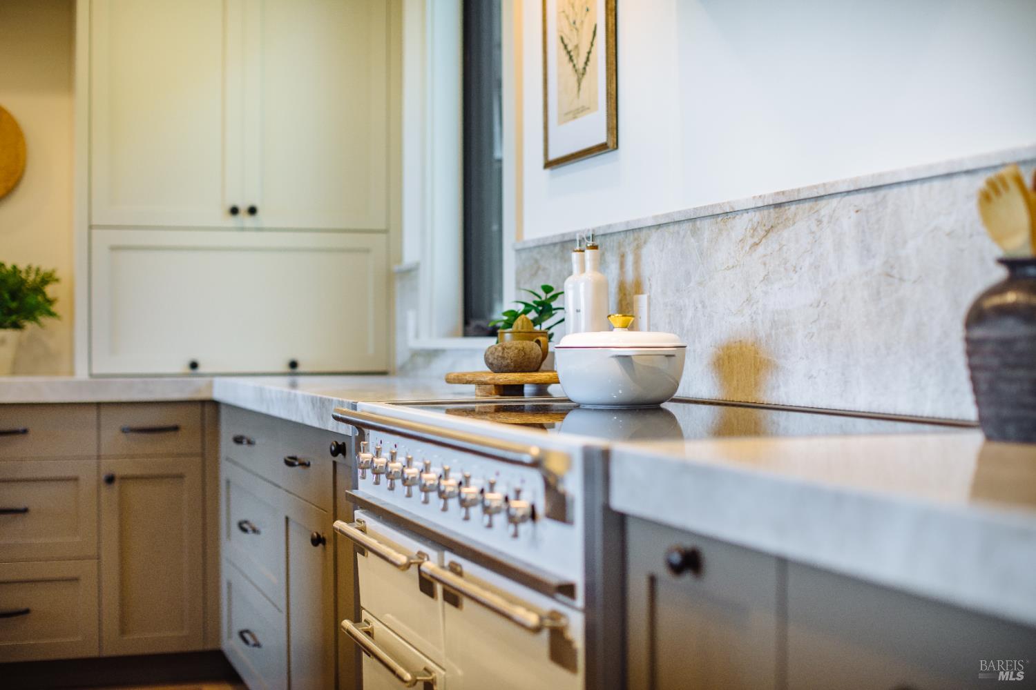 2041 Live Oak Farm Ln