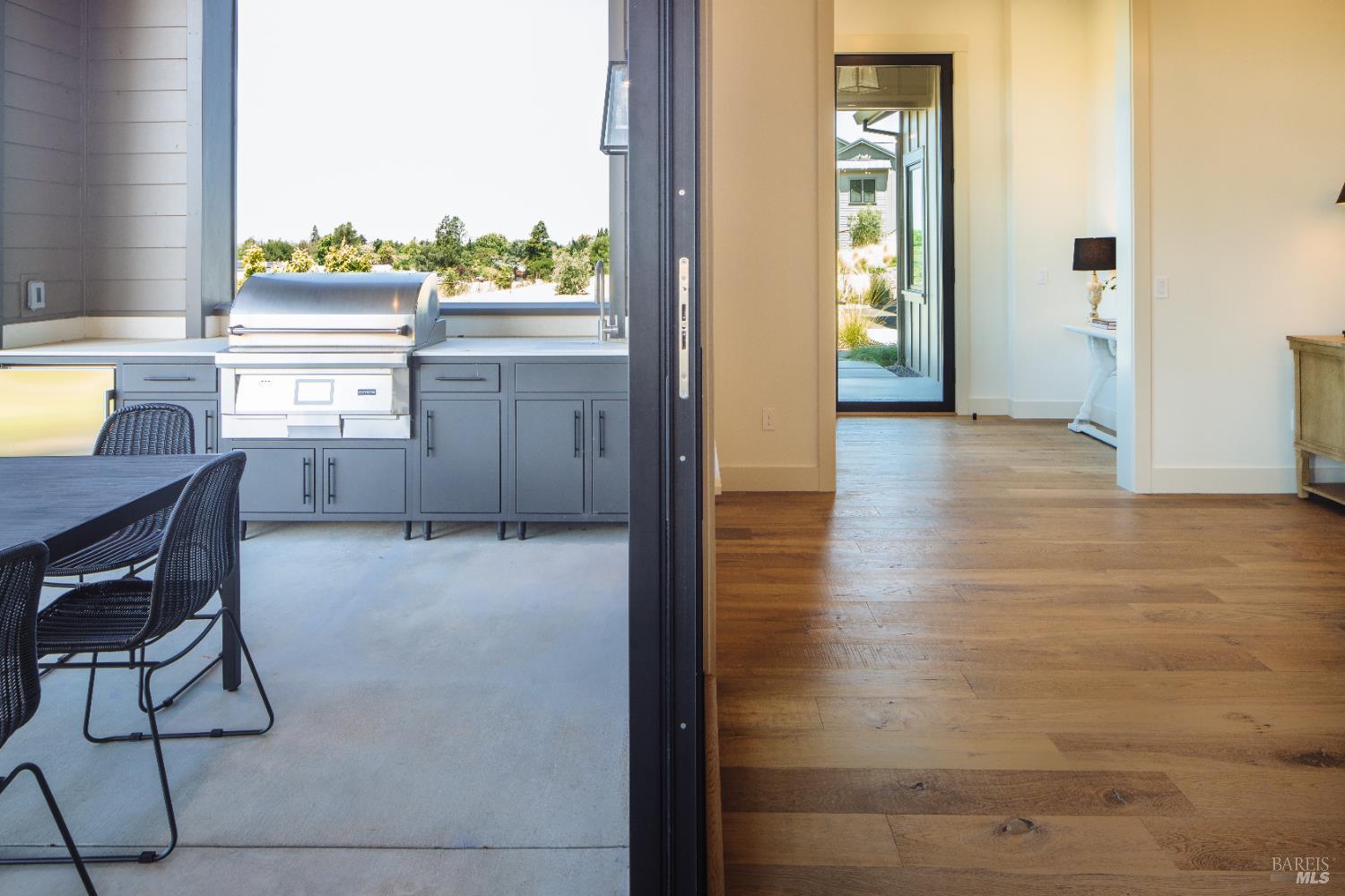 2041 Live Oak Farm Ln