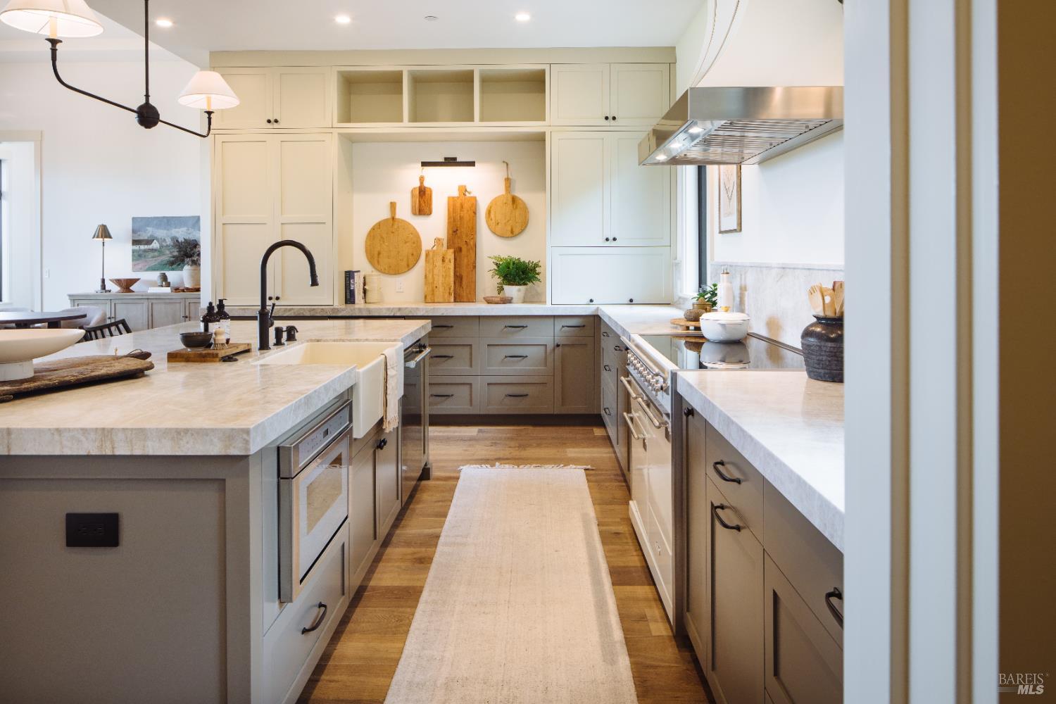 2041 Live Oak Farm Ln