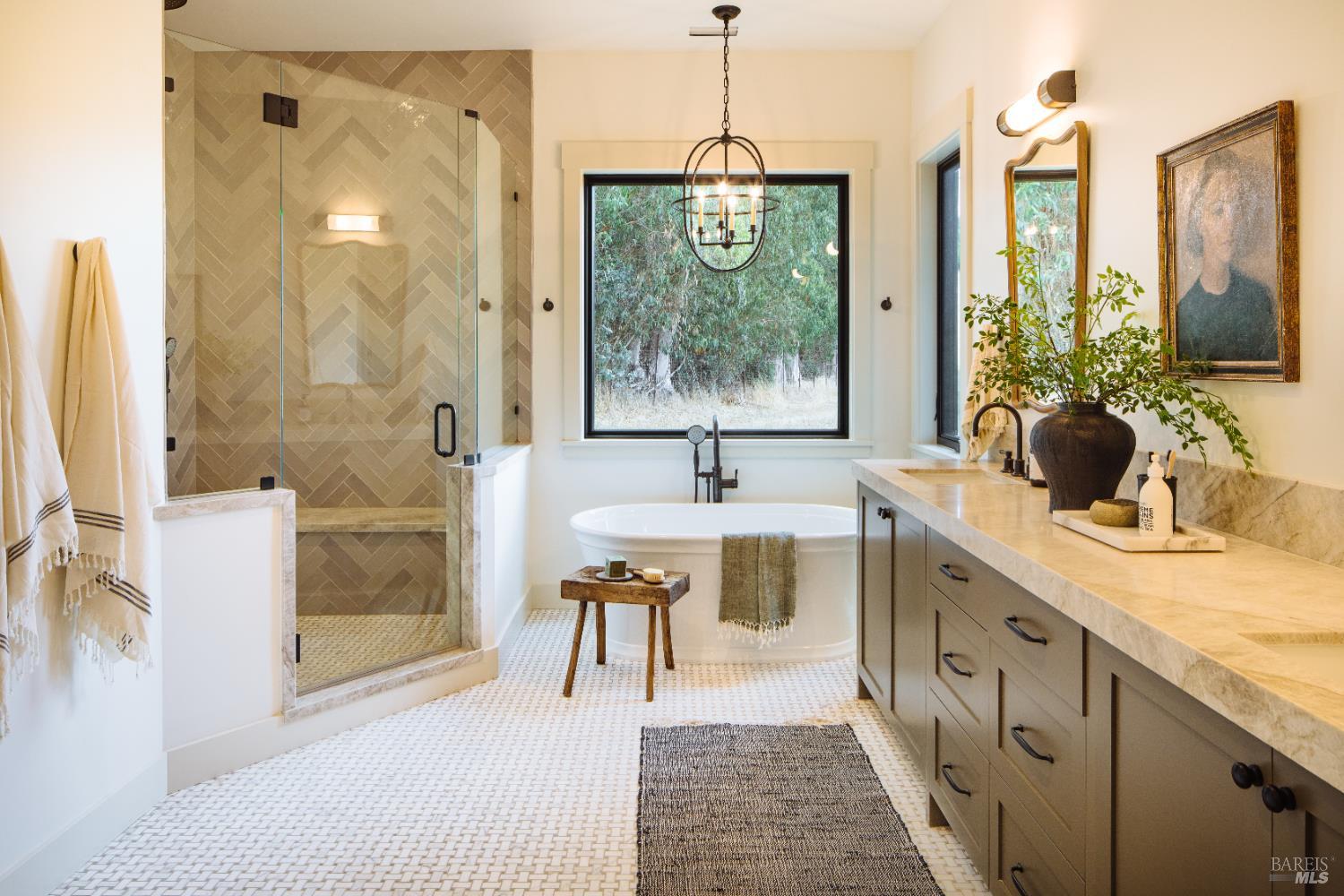 2041 Live Oak Farm Ln