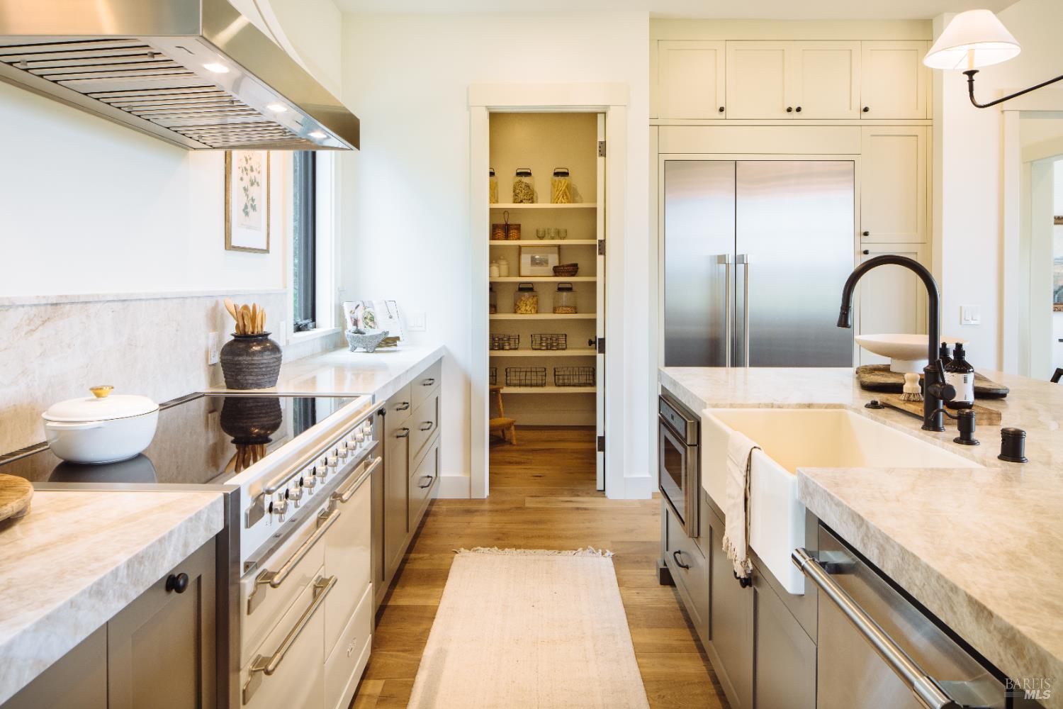 2041 Live Oak Farm Ln