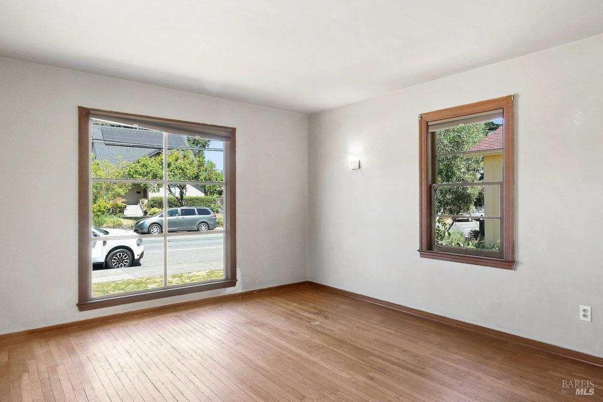 403 Mountain View Ave