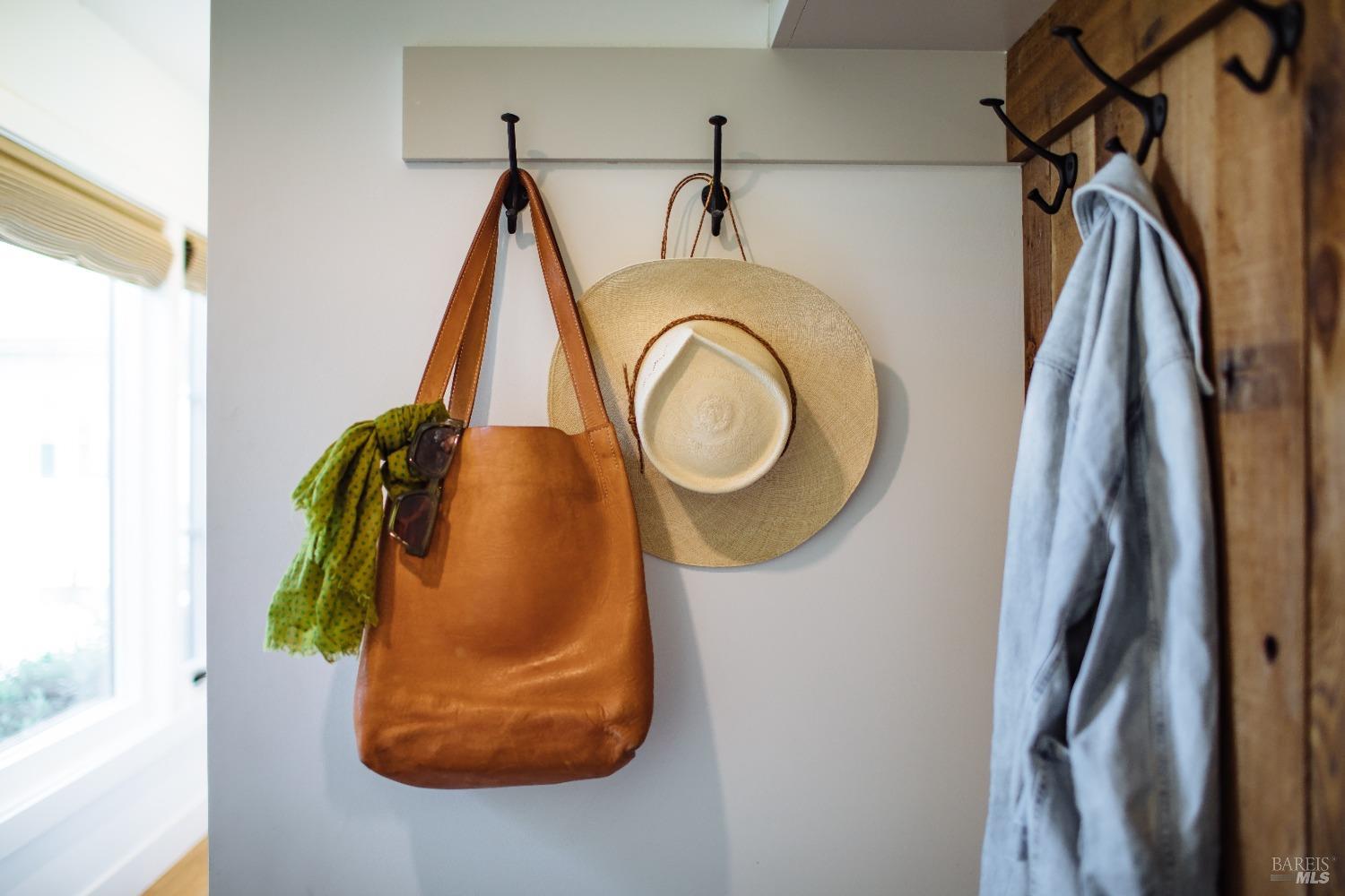 2034 Live Oak Farm Ln